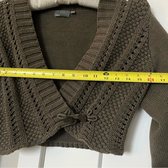 Green Boho knit wrap cardigan - Picture 4 of 4